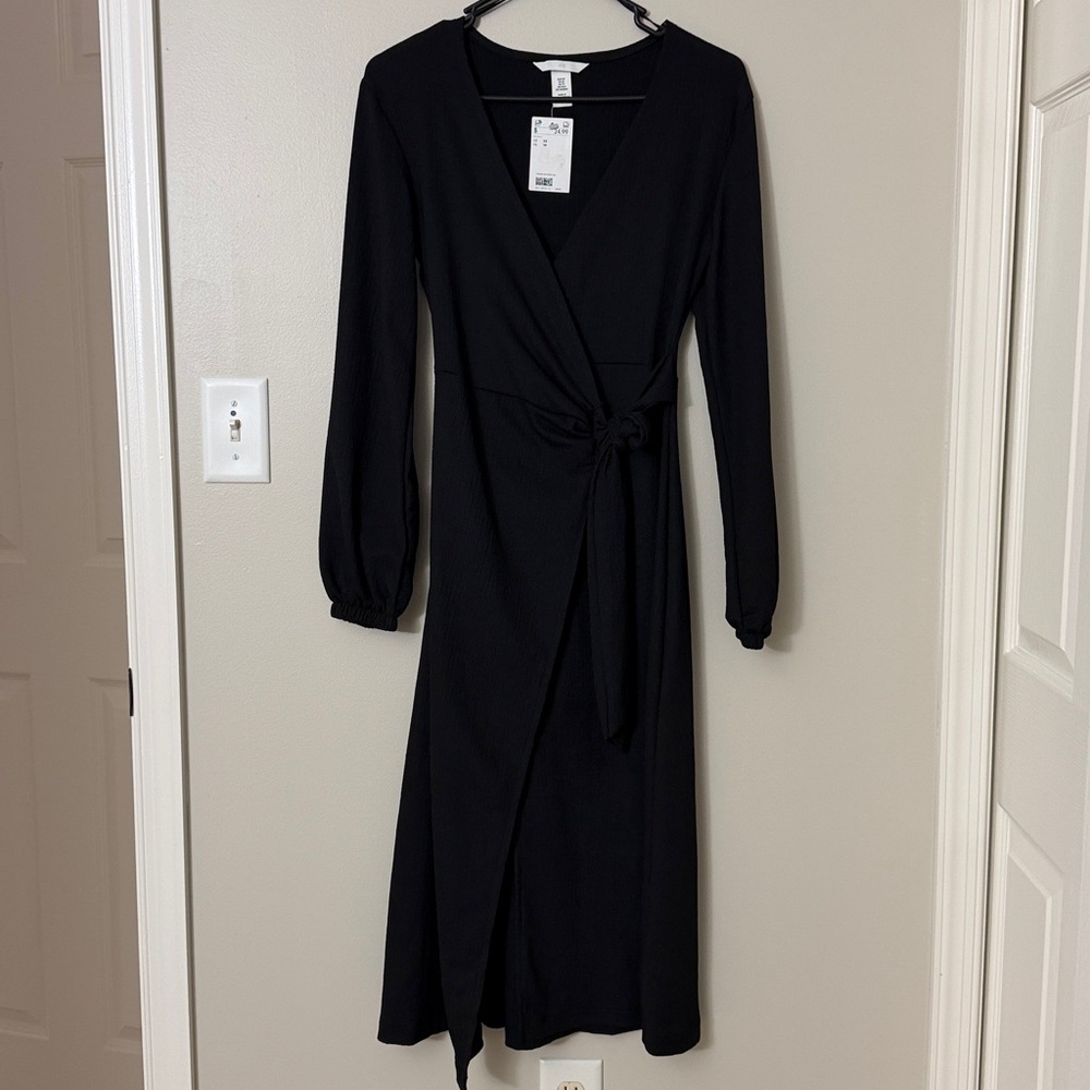 H&M Black Long Sleeve Wrap Dress